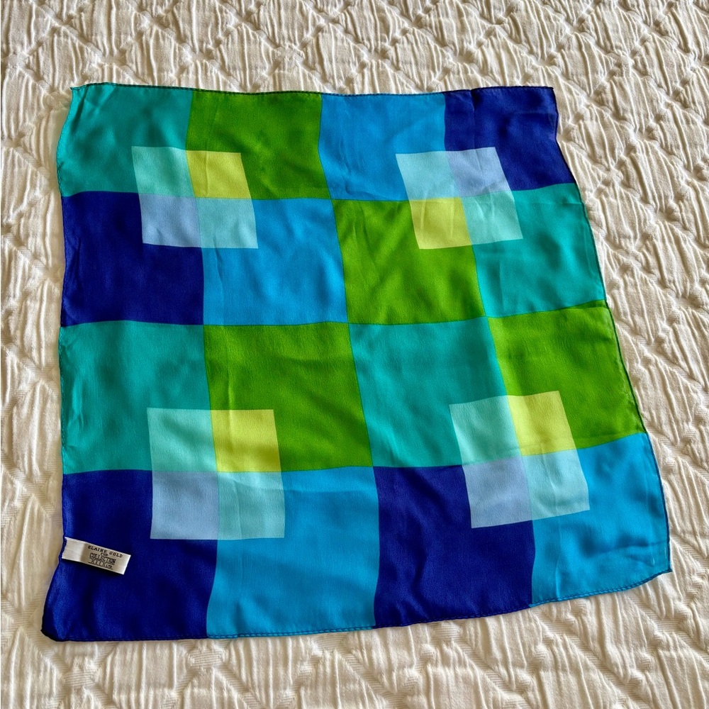 Vintage Elaine Gold 100% Silk Geometric Blue Green Yellow